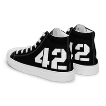 Carica l&#39;immagine nel visualizzatore di Gallery, Getting out the way, Men’s high top canvas shoes
