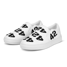 Carica l&#39;immagine nel visualizzatore di Gallery, Is everything kosher?, Men’s slip-on canvas shoes
