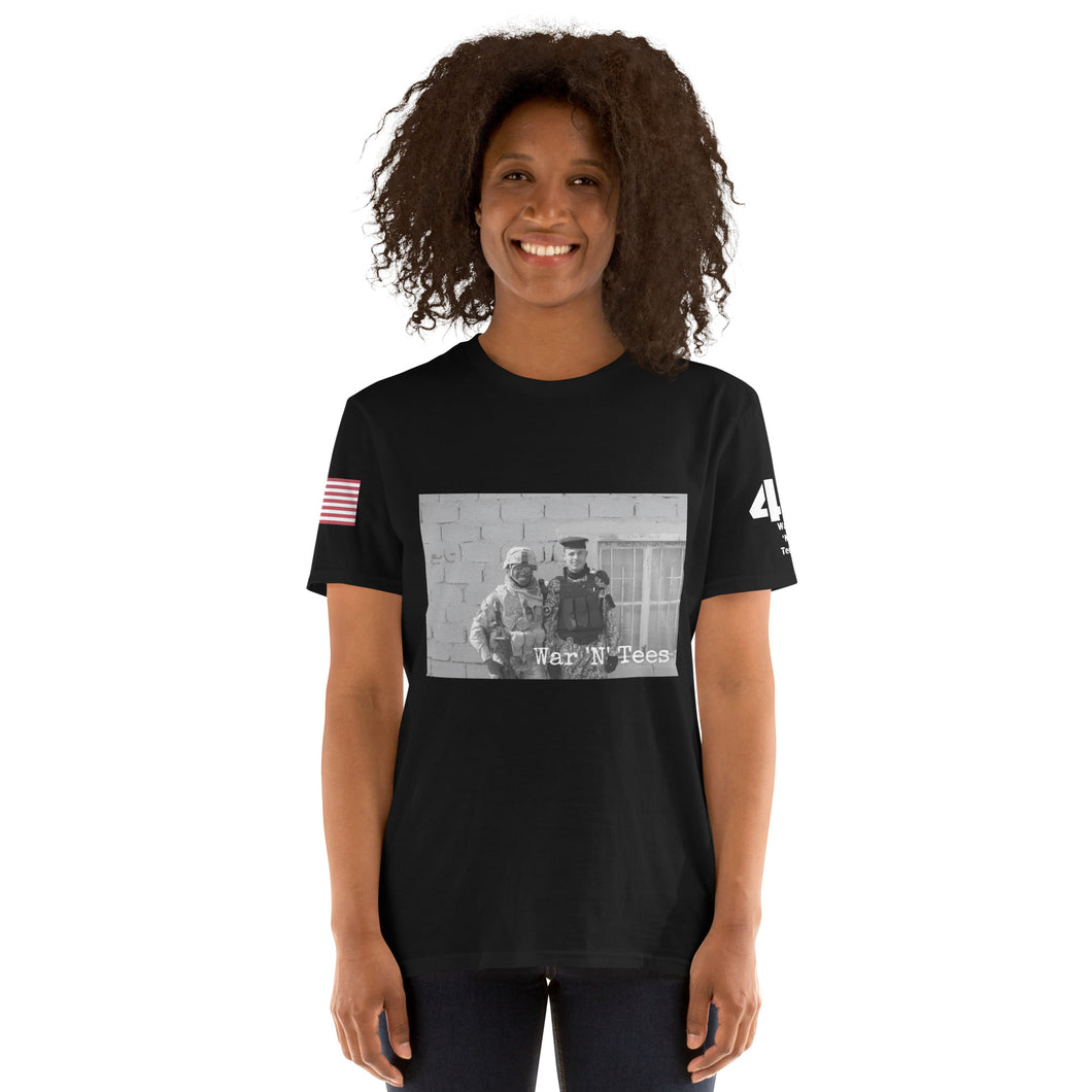 Brothers in arms, Unisex T-Shirt