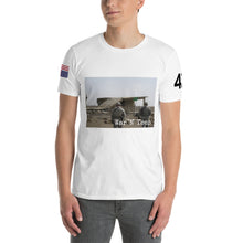 Cargar imagen en el visor de la galería, Things fall apart, Unisex T-Shirt
