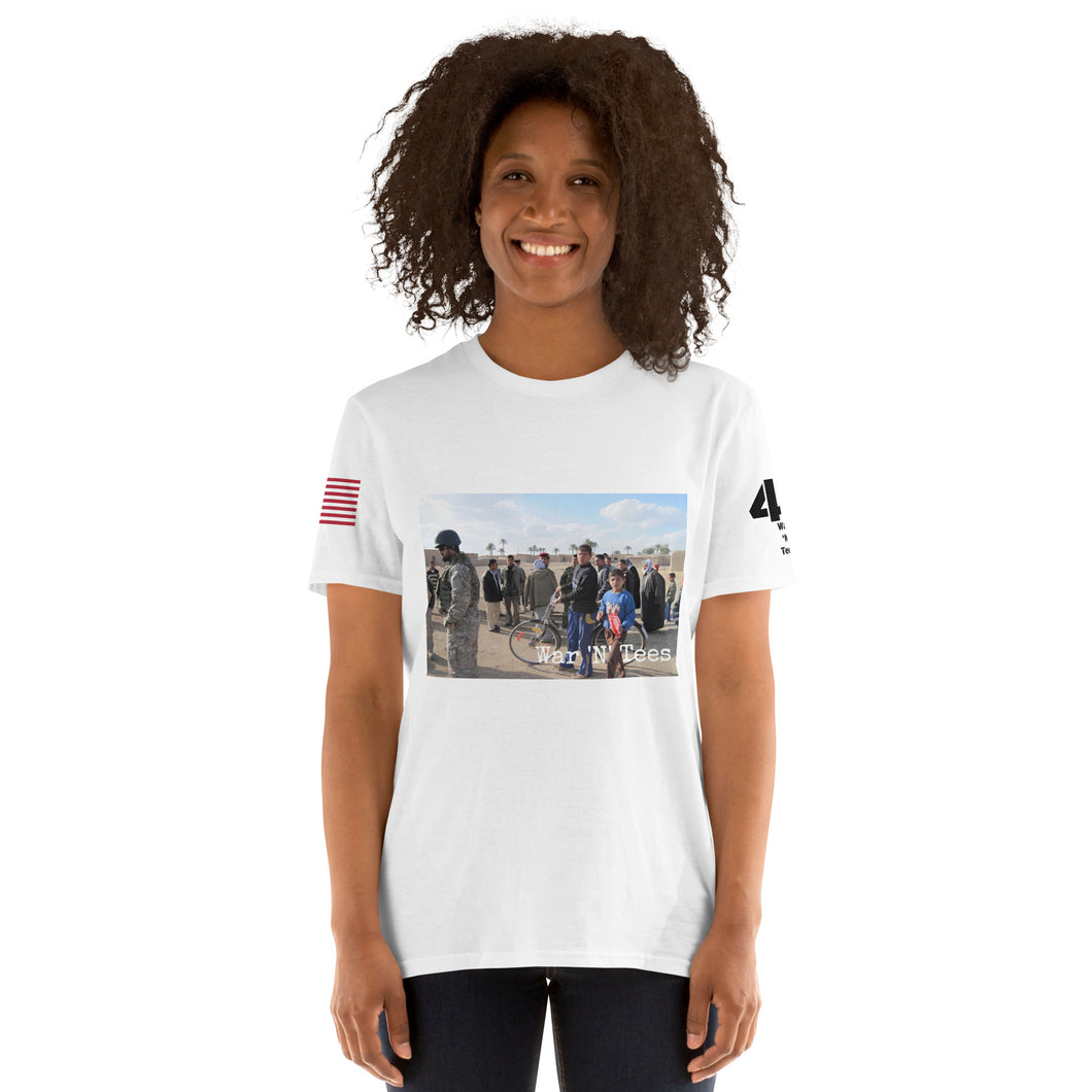 Move along people, Unisex T-Shirt