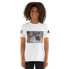 Carica l&#39;immagine nel visualizzatore di Gallery, Habibi &amp; Doc, Unisex T-Shirt
