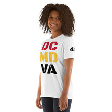 Carica l&#39;immagine nel visualizzatore di Gallery, DMV, standup I, Unisex T-Shirt
