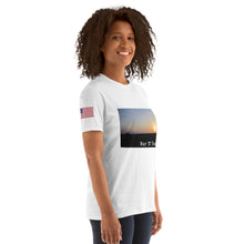 Carica l&#39;immagine nel visualizzatore di Gallery, Late sunrise over Baqubah, Unisex T-Shirt
