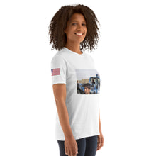 Carica l&#39;immagine nel visualizzatore di Gallery, 222, Unisex T-Shirt
